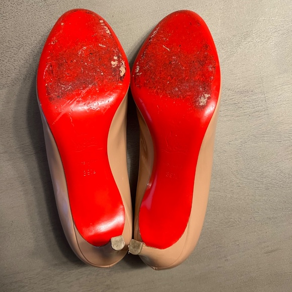 Christian Louboutin Nude Simple Pump Patent 70, Size 39.5 - Picture 5 of 8